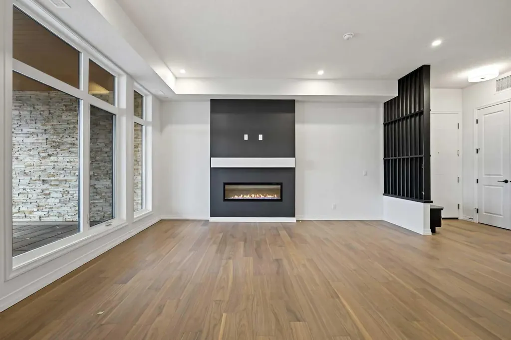 130 Marina Cove SE Calgary AB T3M 3P4