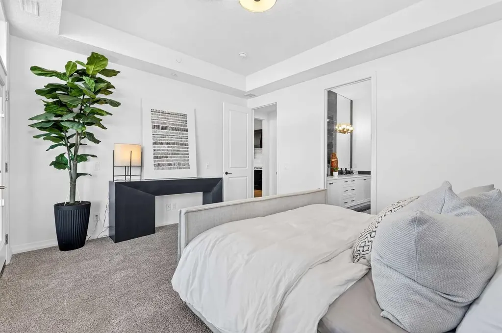 130 Marina Cove SE Calgary AB T3M 3P4