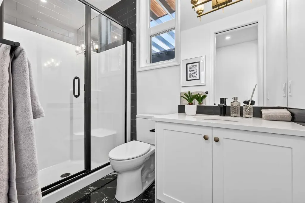 130 Marina Cove SE Calgary AB T3M 3P4