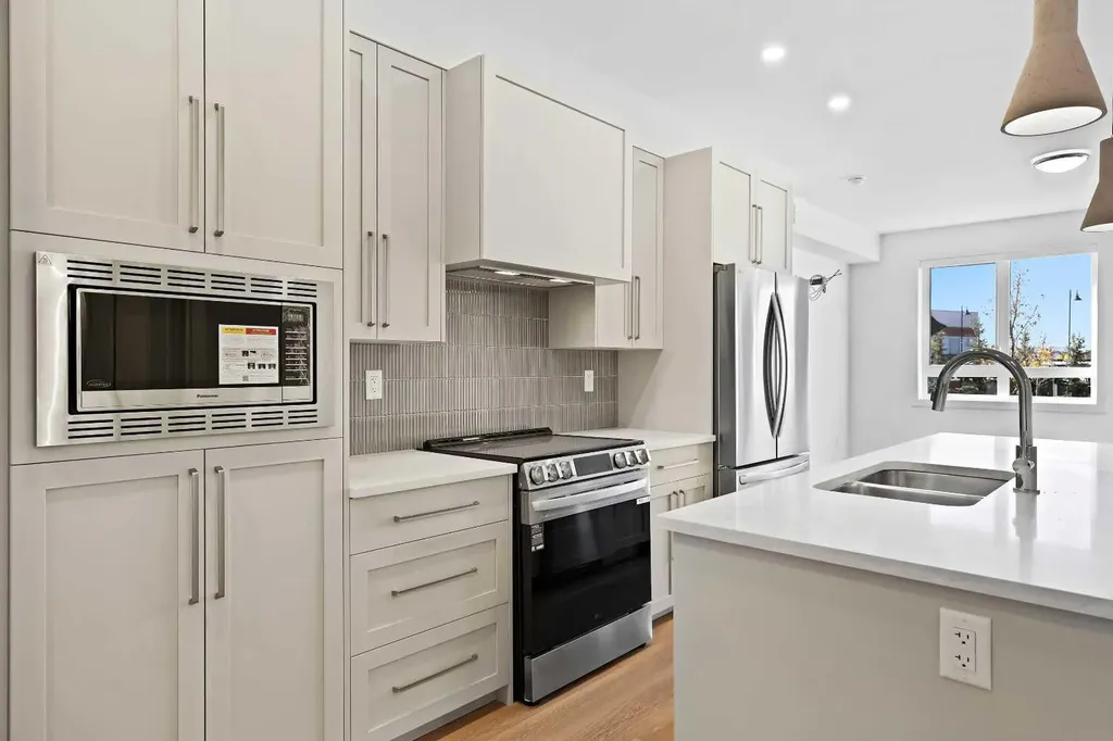 520 Reynolds Avenue SW Airdrie AB T4B 5X9