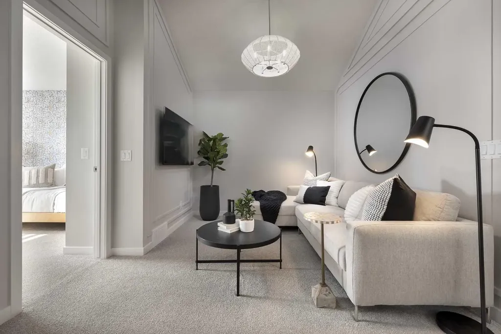 74 Magnolia Street SE Calgary AB T3M 3X8