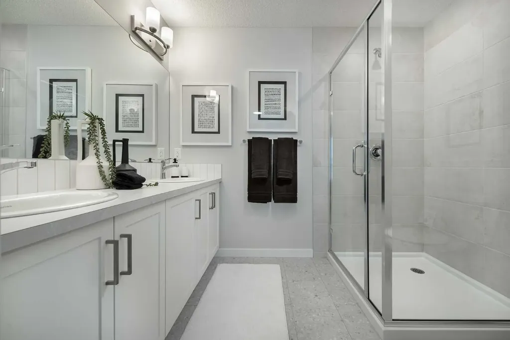 74 Magnolia Street SE Calgary AB T3M 3X8