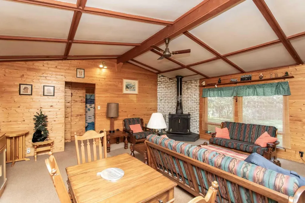 41124 Range Road 282 Range Gull Lake AB T4L 2N3