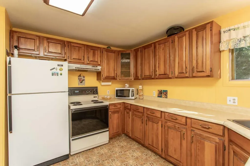 41124 Range Road 282 Range Gull Lake AB T4L 2N3