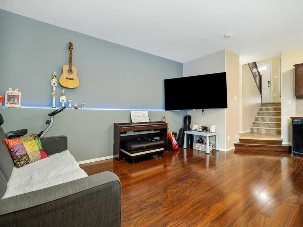 757 Silkstone Close W Lethbridge AB T1J 4B9