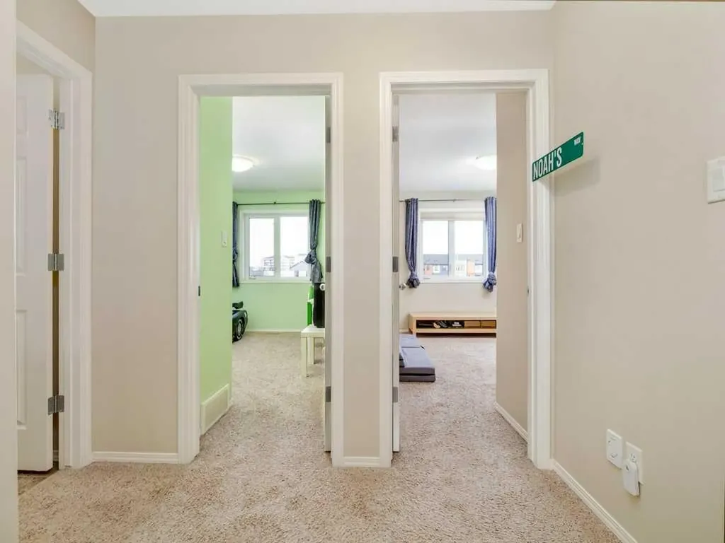 757 Silkstone Close W Lethbridge AB T1J 4B9