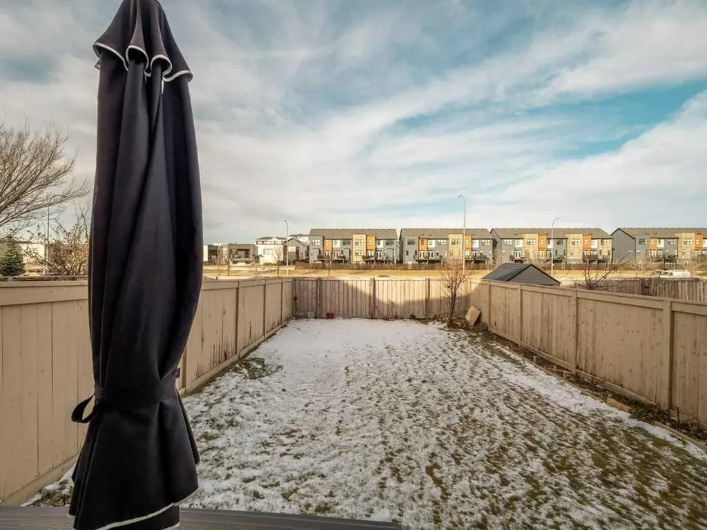 757 Silkstone Close W Lethbridge AB T1J 4B9