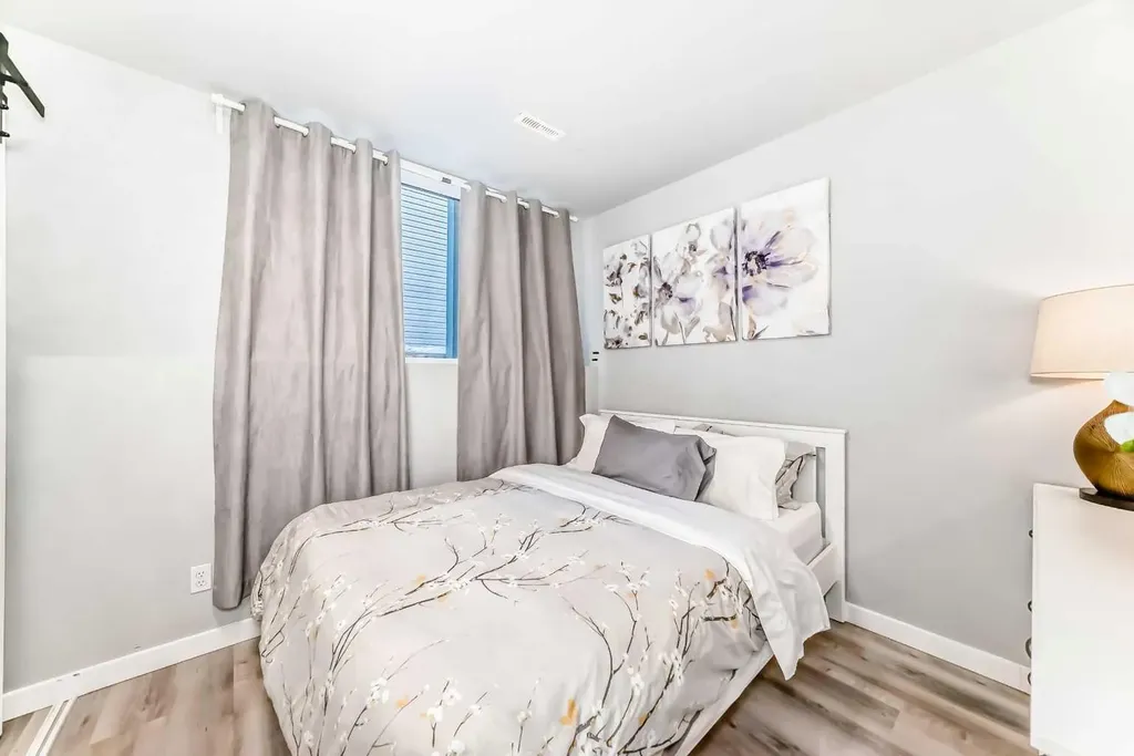1014 14 Avenue SW Calgary AB T2R0P1