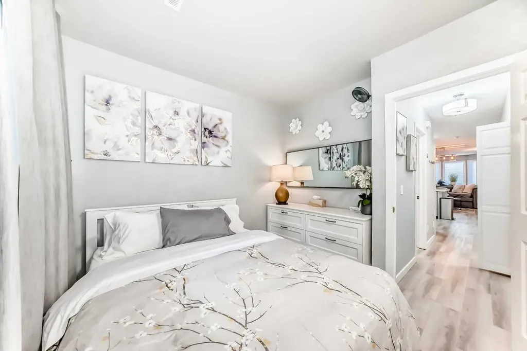 1014 14 Avenue SW Calgary AB T2R0P1