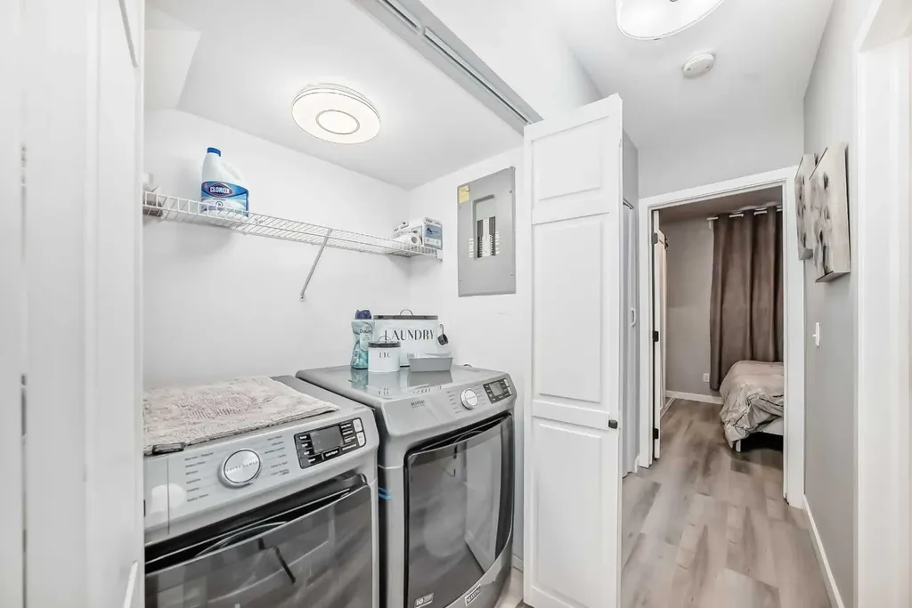 1014 14 Avenue SW Calgary AB T2R0P1