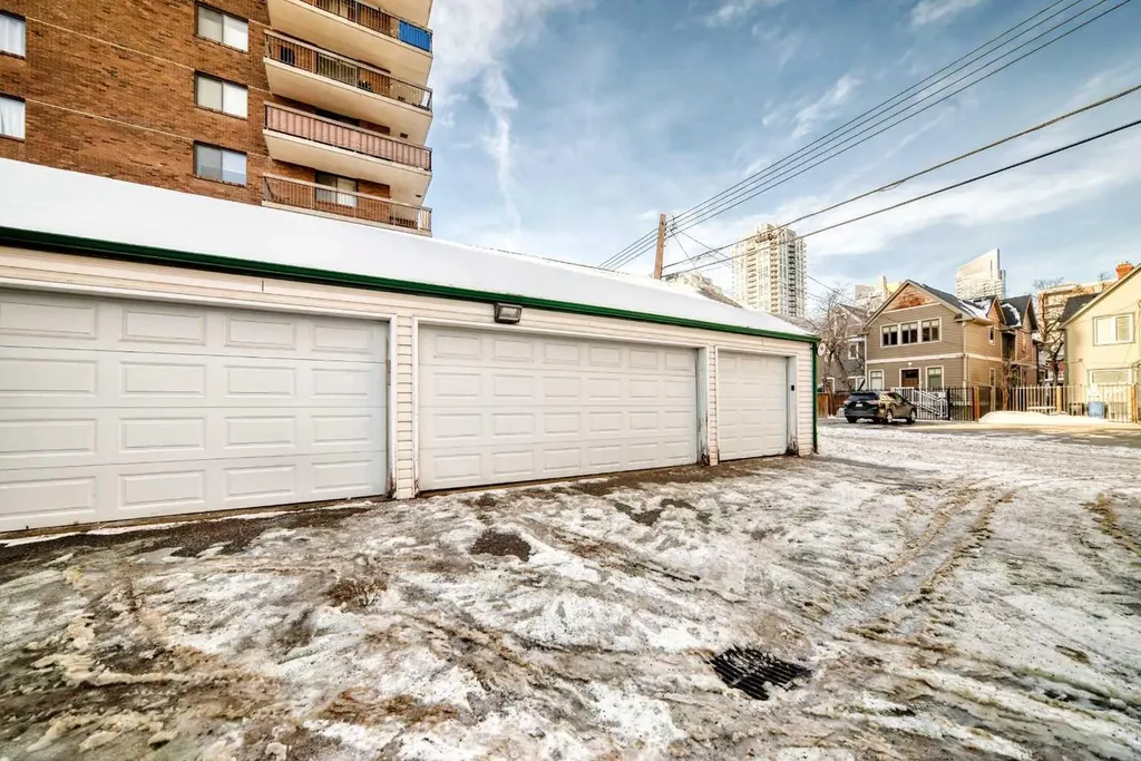 1014 14 Avenue SW Calgary AB T2R0P1