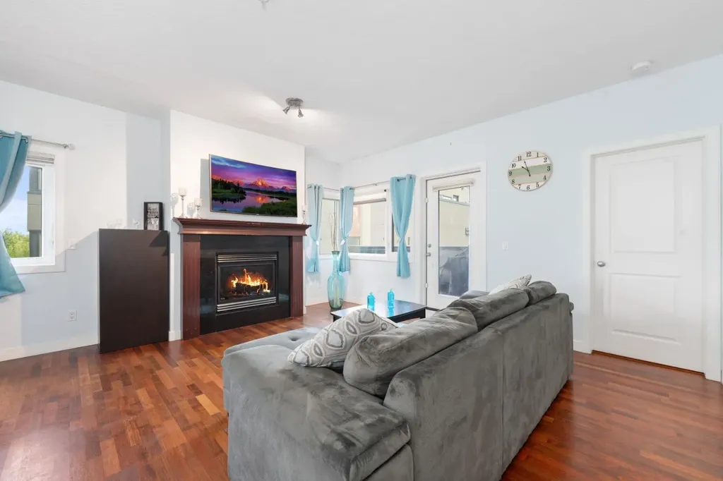 1828 14 Street SW Calgary AB T2T 3S9