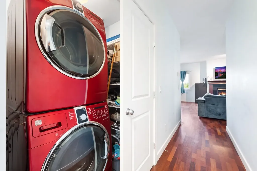 1828 14 Street SW Calgary AB T2T 3S9
