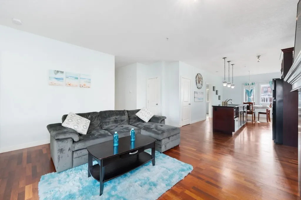 1828 14 Street SW Calgary AB T2T 3S9