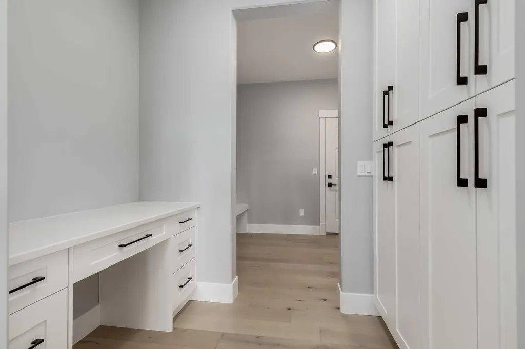 1209 Coopers Drive SW Airdrie AB T4B 3T6