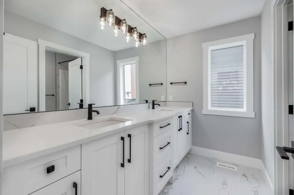 1209 Coopers Drive SW Airdrie AB T4B 3T6