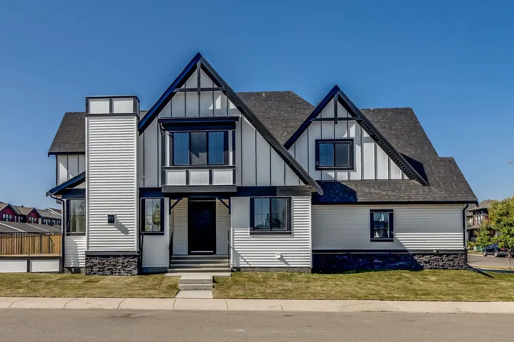 1209 Coopers Drive SW Airdrie AB T4B 3T6