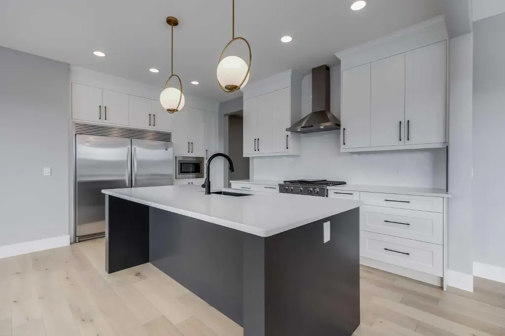1209 Coopers Drive SW Airdrie AB T4B 3T6