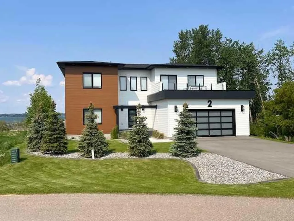 2 Twin Rose Court Jarvis Bay AB T4S 1R8