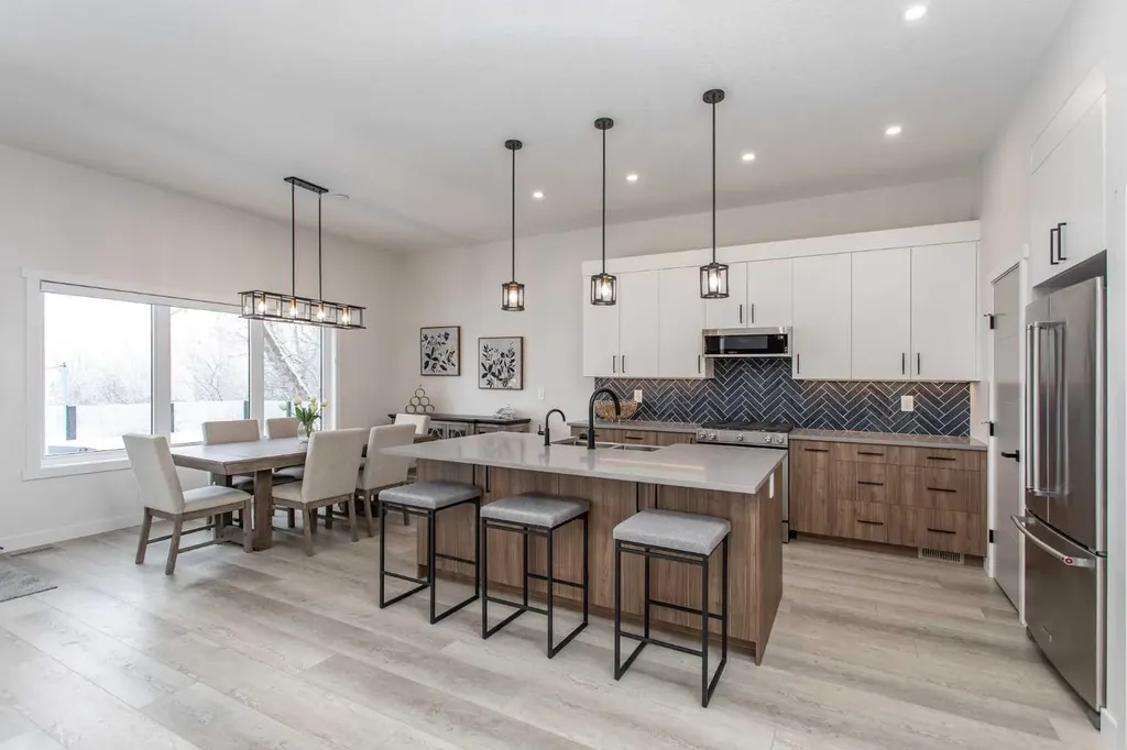 2 Twin Rose Court Jarvis Bay AB T4S 1R8