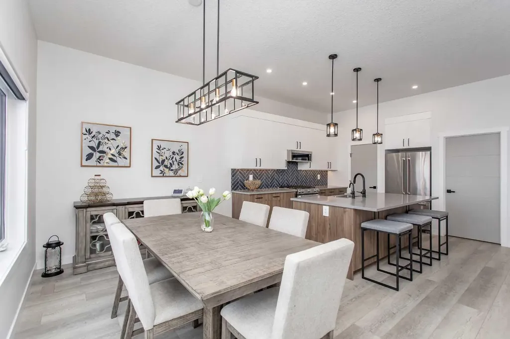2 Twin Rose Court Jarvis Bay AB T4S 1R8