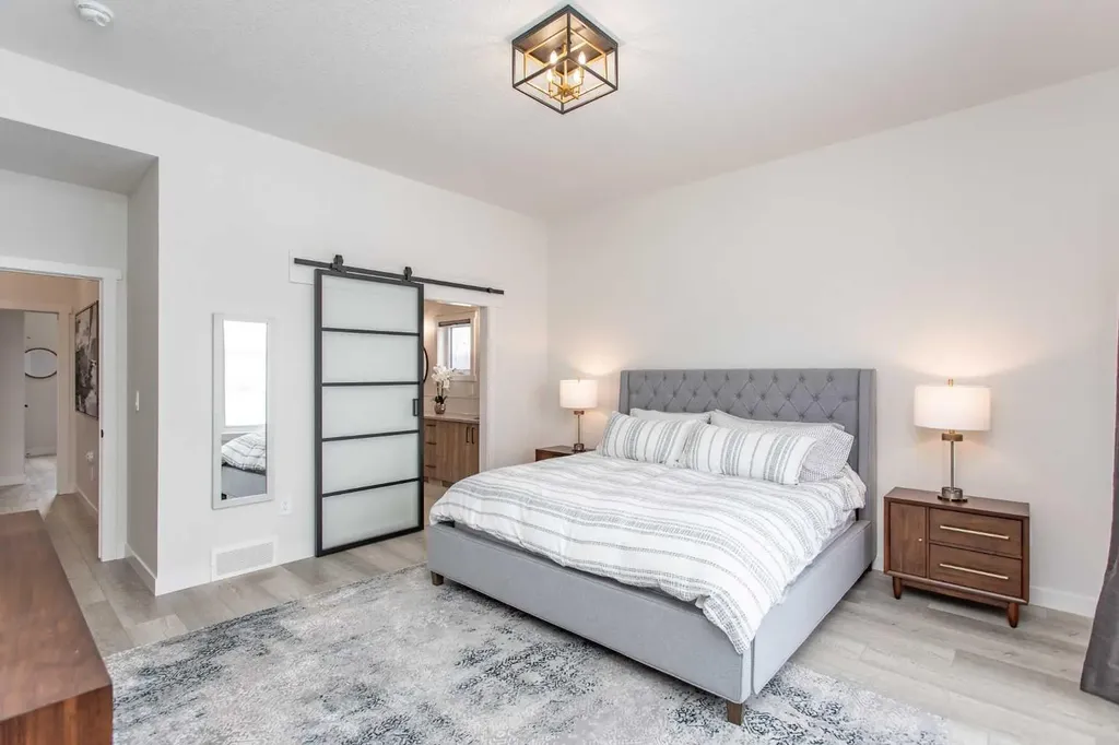 2 Twin Rose Court Jarvis Bay AB T4S 1R8