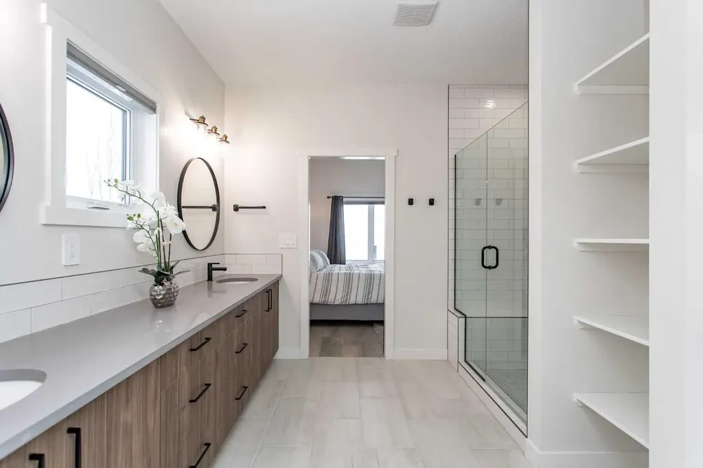 2 Twin Rose Court Jarvis Bay AB T4S 1R8