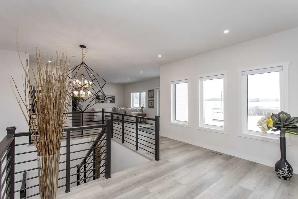 2 Twin Rose Court Jarvis Bay AB T4S 1R8