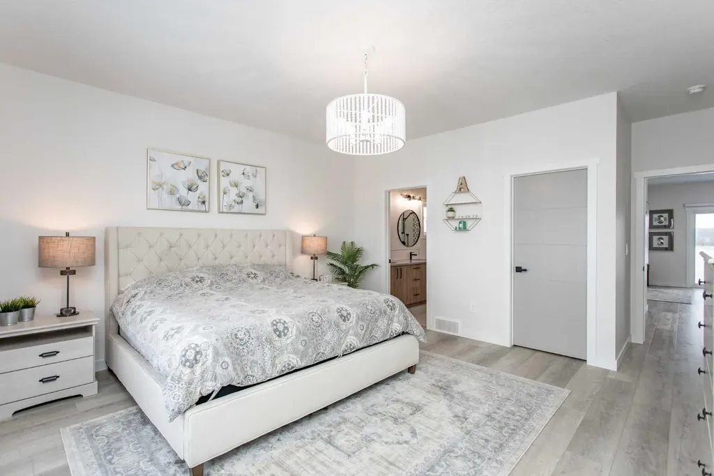 2 Twin Rose Court Jarvis Bay AB T4S 1R8