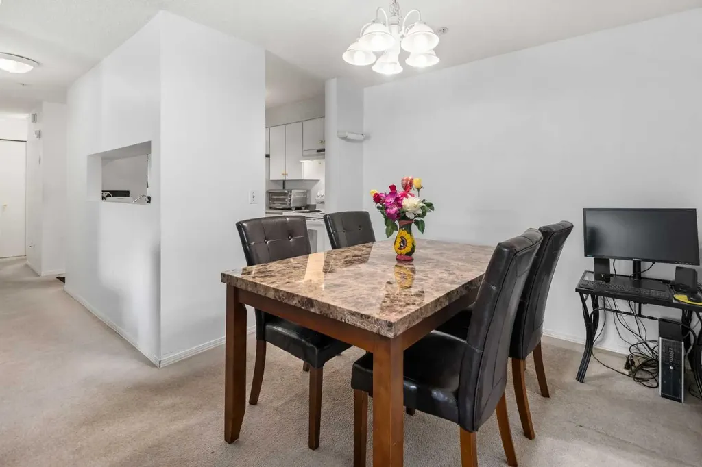 6224 17 Avenue SE Calgary AB T2A7X8