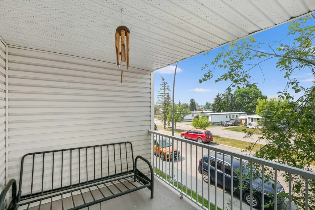 6224 17 Avenue SE Calgary AB T2A7X8