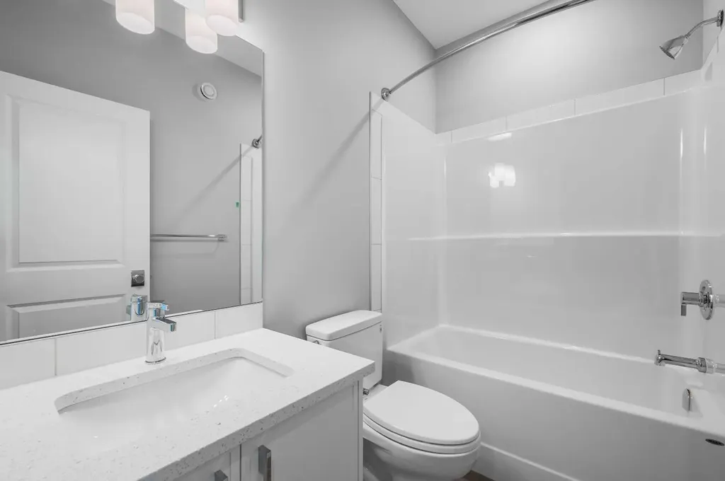607 Mahogany Road SE Calgary AB T3M 3Y3