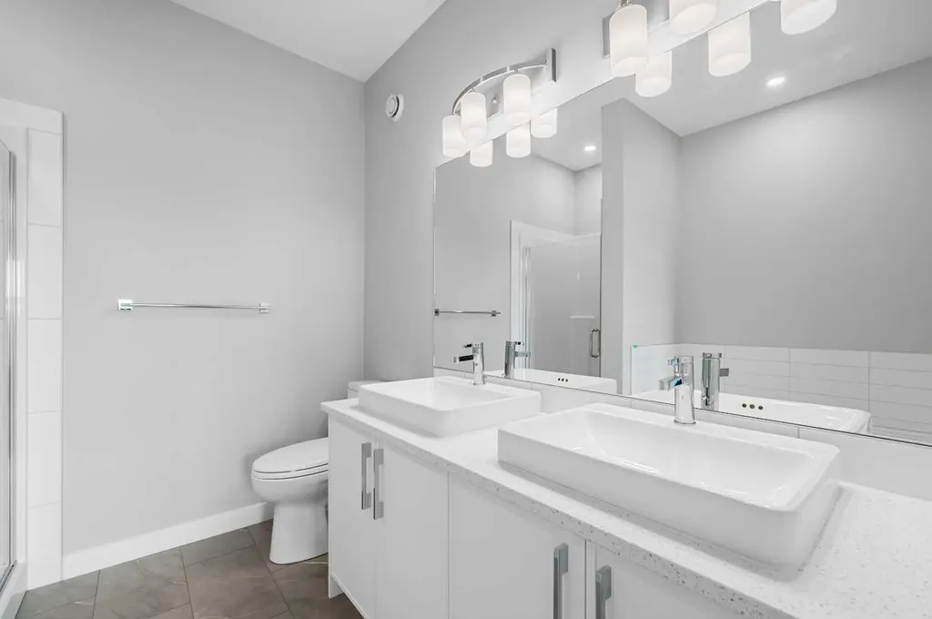 607 Mahogany Road SE Calgary AB T3M 3Y3