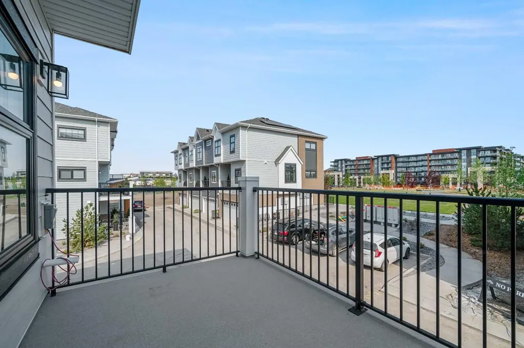 599 Mahogany Road SE Calgary AB T3M 3Y3