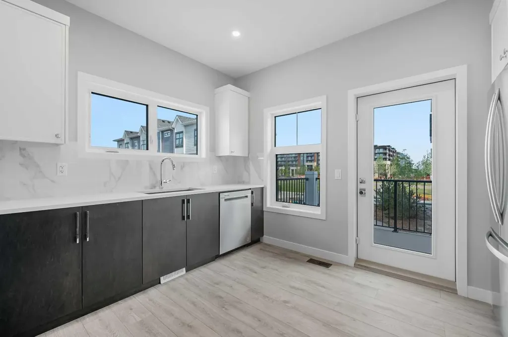 599 Mahogany Road SE Calgary AB T3M 3Y3