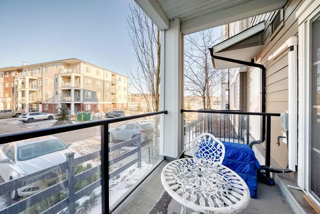 298 Sage Meadows Park NW Calgary AB T3P 1P5