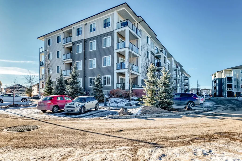 298 Sage Meadows Park NW Calgary AB T3P 1P5