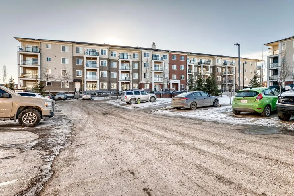 298 Sage Meadows Park NW Calgary AB T3P 1P5
