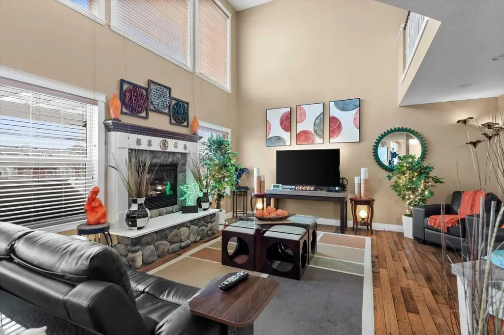 935 Bayside Drive SW Airdrie AB T4B 3E3