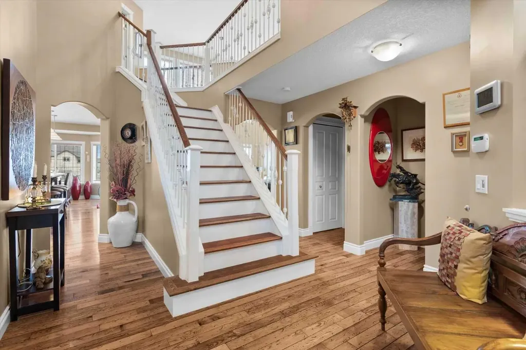 935 Bayside Drive SW Airdrie AB T4B 3E3