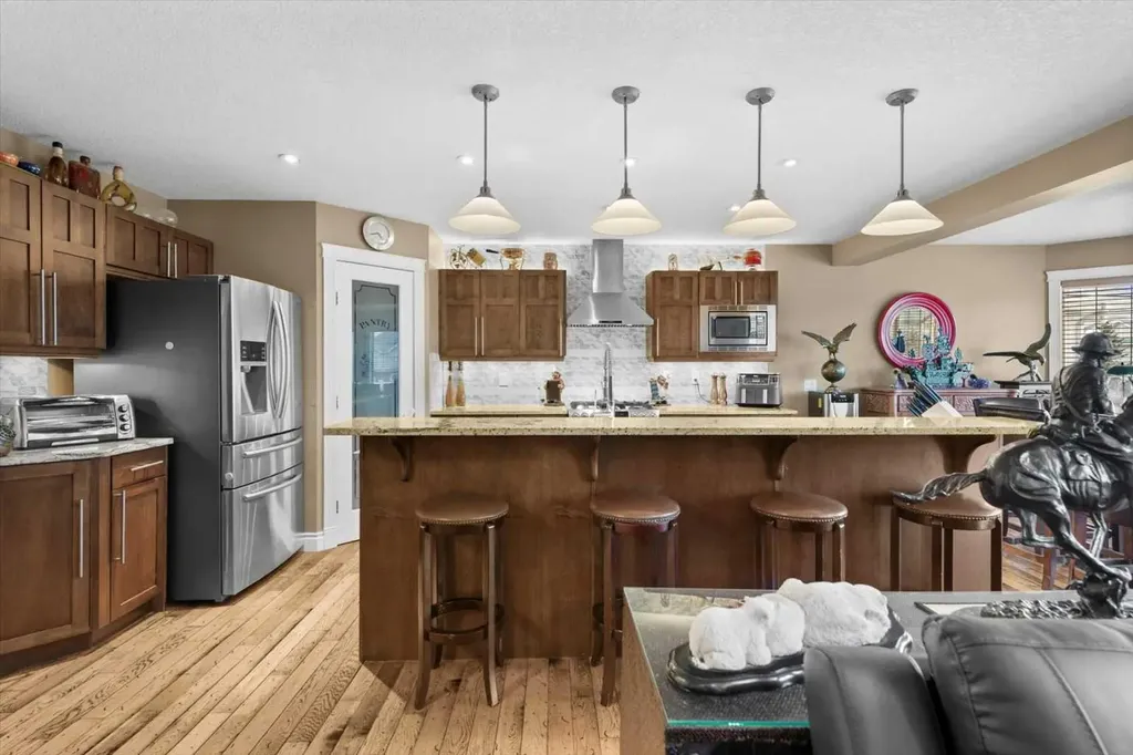 935 Bayside Drive SW Airdrie AB T4B 3E3