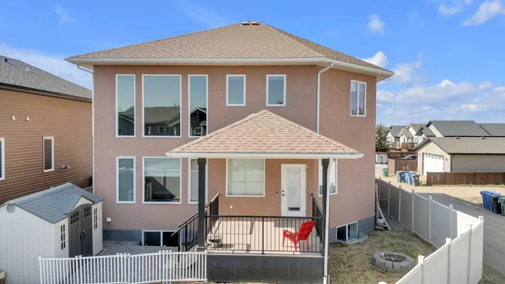 3 Trump Place Red Deer AB T4P 0K8