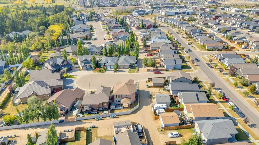 3 Trump Place Red Deer AB T4P 0K8