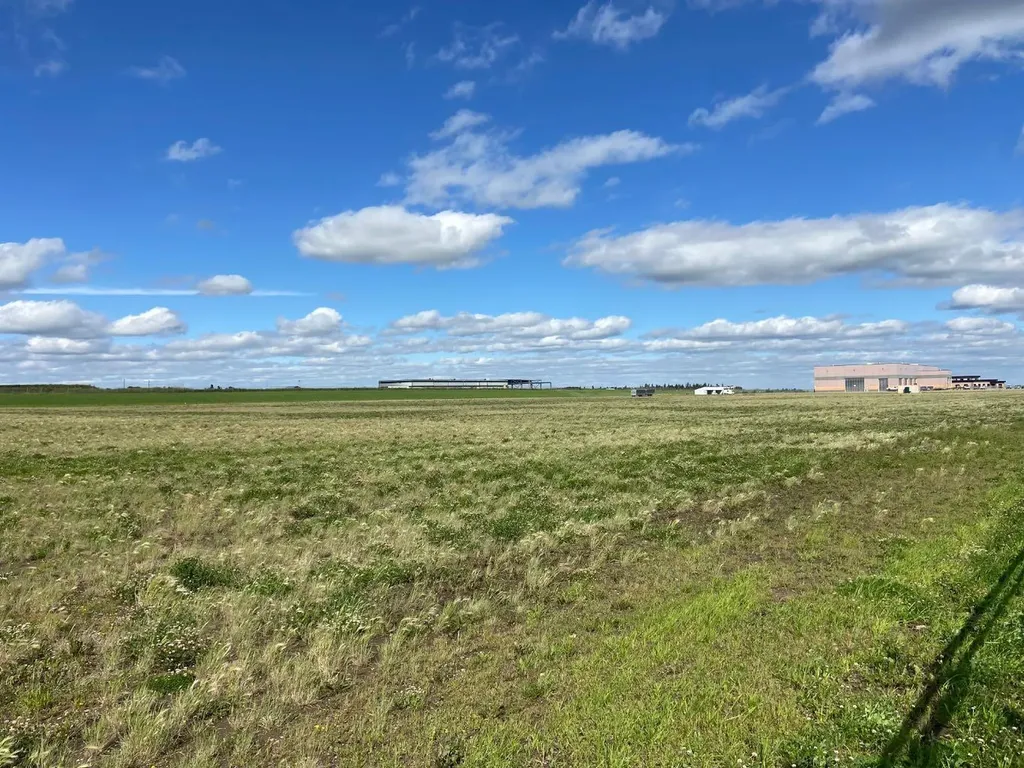 7 431029 Range Road 261 Rural Ponoka County AB T4J 1R4