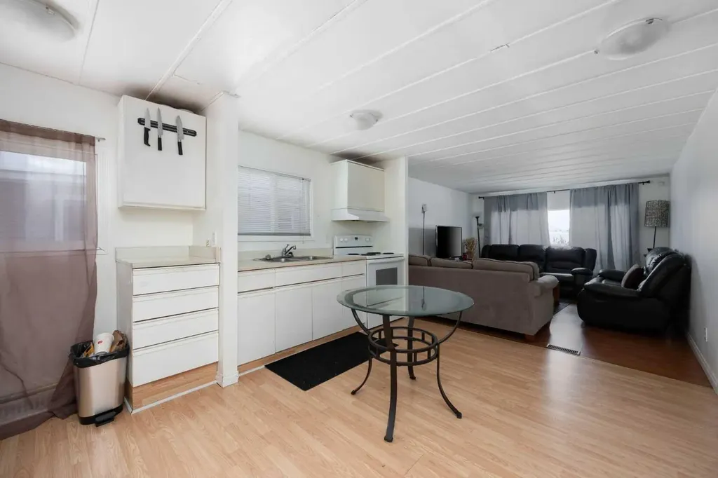 132 Greenfield Place Fort Mcmurray AB T9H 2M1