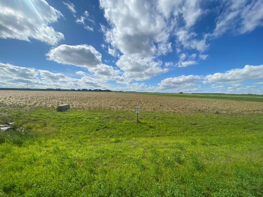 4 431029 Range Road 261 Rural Ponoka County AB T4J 1R4