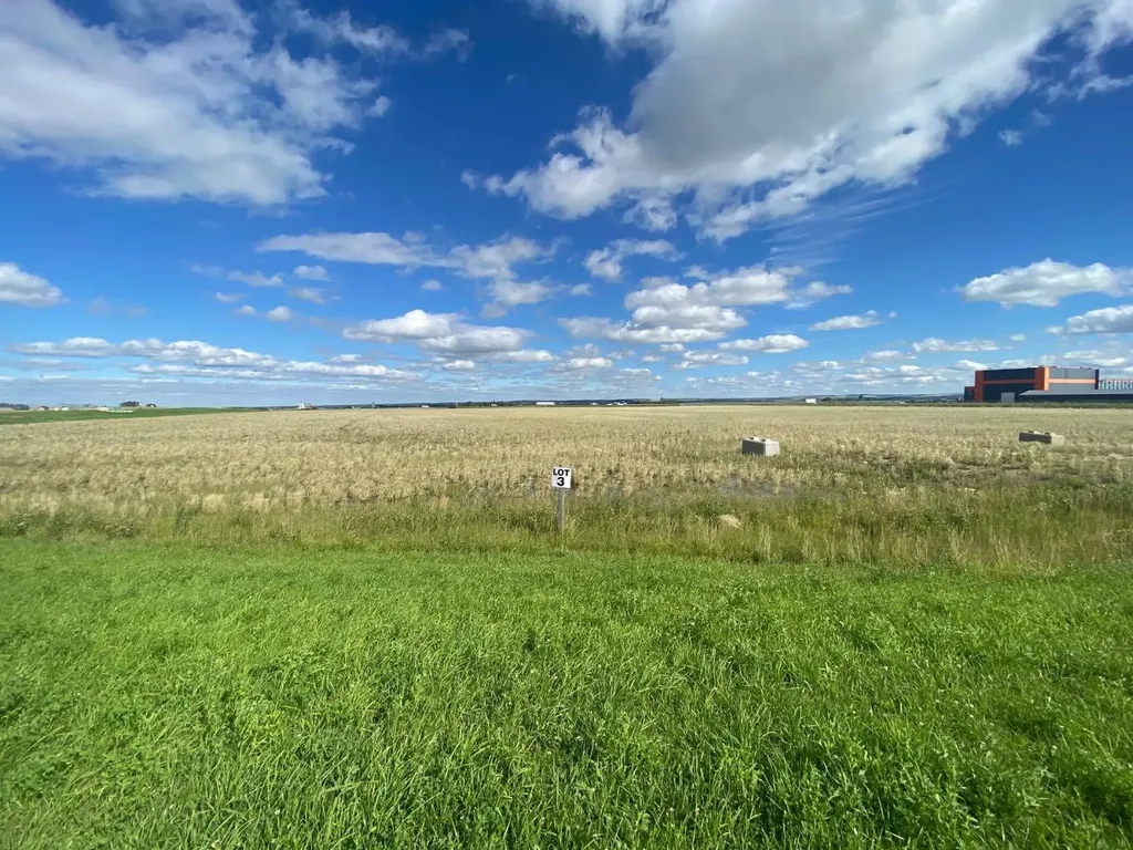 3 431029 Range Road 261 Rural Ponoka County AB T4J 1R4