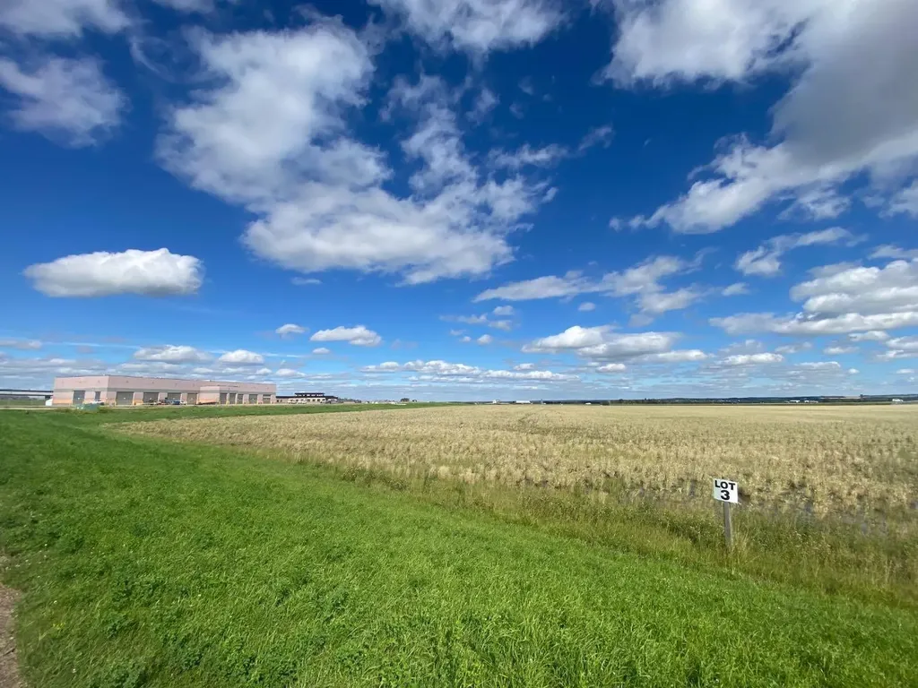 3 431029 Range Road 261 Rural Ponoka County AB T4J 1R4