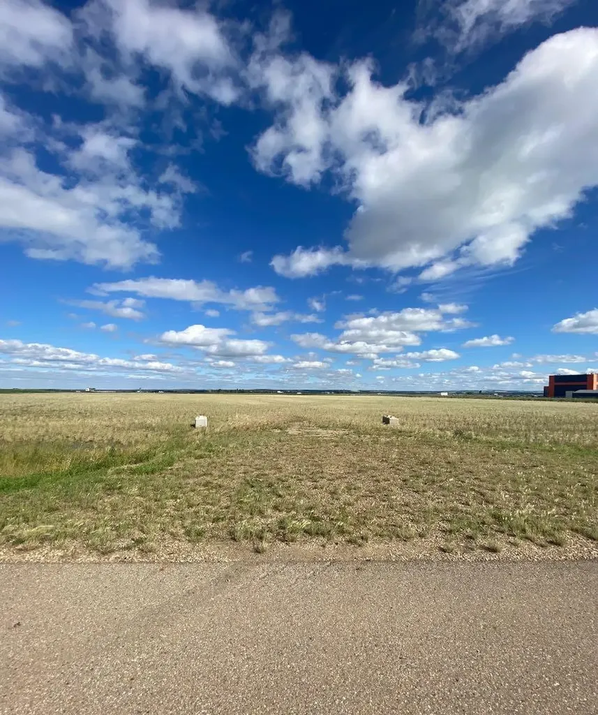 3 431029 Range Road 261 Rural Ponoka County AB T4J 1R4