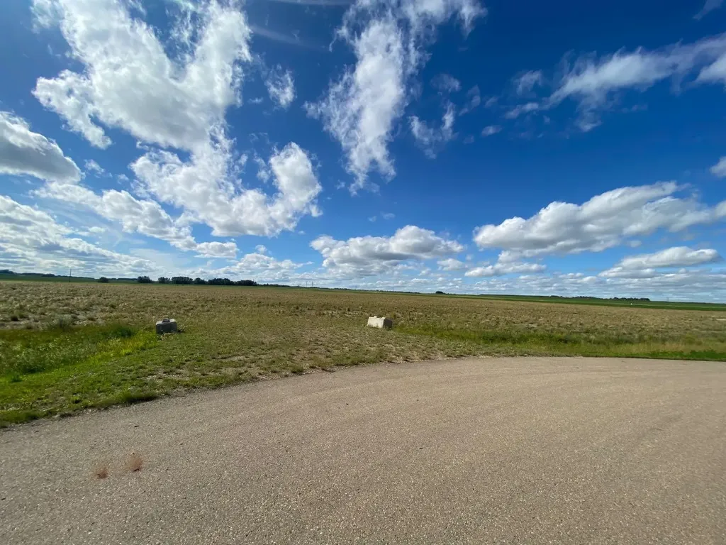 2 431029 Range Road 261 Rural Ponoka County AB T4J 1R4